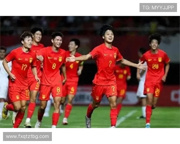 中国足球队迎战强敌，备战亚洲杯激战在即，主帅信心满满力争突破