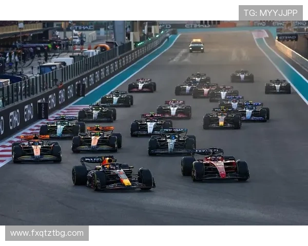 F1赛季最新动态:车队竞争激烈 驾驶员技术提升赛场表现惊艳 F1赛季最新动态:车队竞争激烈 驾驶员技术提升赛场表现惊艳