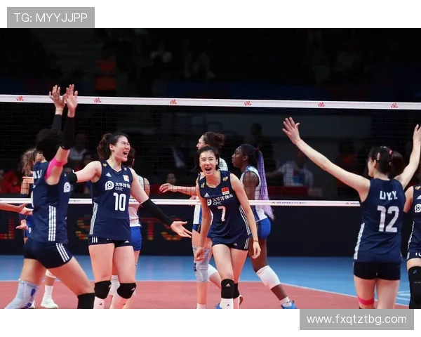 中国女排连胜强敌挺进总决赛展现顽强拼搏精神再度点燃球迷热情 中国女排连胜强敌挺进总决赛展现顽强拼搏精神再度点燃球迷热情