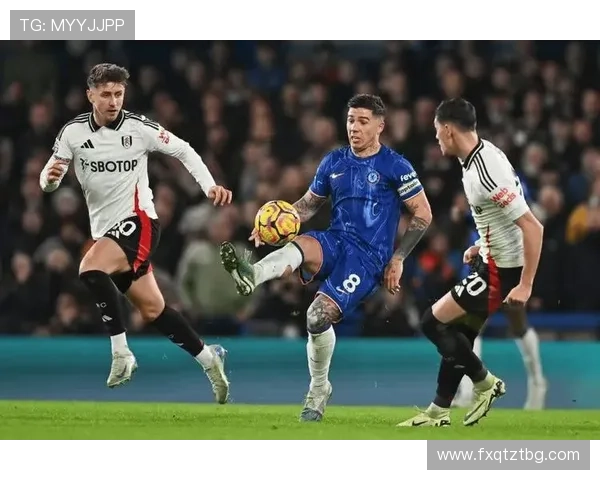 伊普斯维奇足球俱乐部最新动态：重塑辉煌目标明确赛季挑战接踵而至