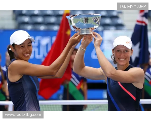 网球赛季高潮来临 大满贯冠军争夺战激烈上演 网球赛季高潮来临 大满贯冠军争夺战激烈上演