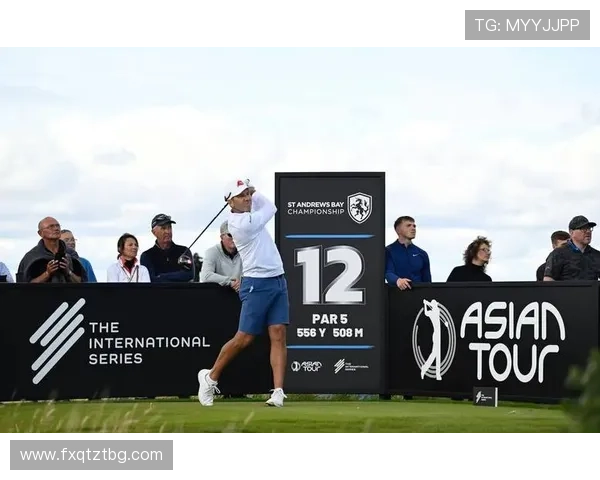 网球新星崛起 澳网赛事激烈角逐 星光熠熠的赛场背后故事揭秘